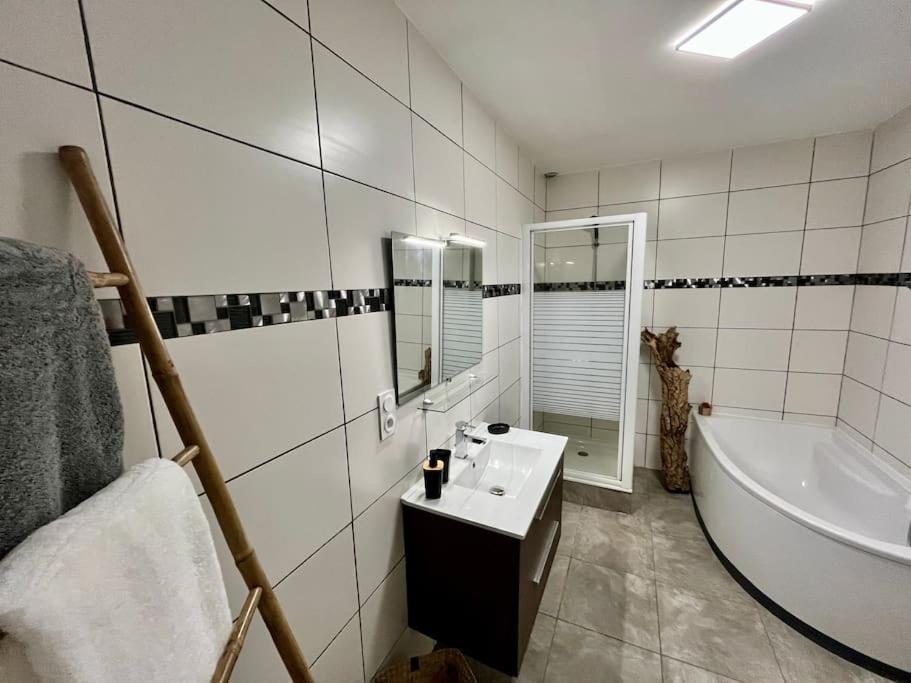 Ferienwohnung La Catalane T4 Destination Saintcyp Exterior foto